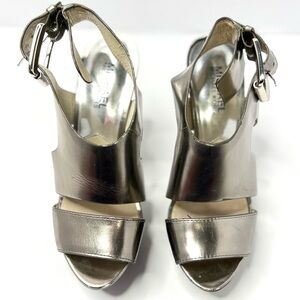 Michael Kors Silver/Pewter Leathers Platform Buckle Strap Sandals Size 6.5